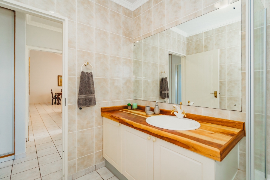 3 Bedroom Property for Sale in King George Park Western Cape